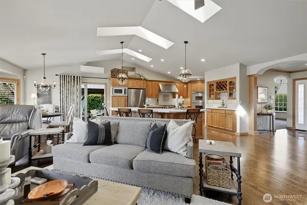 $1,274,950 | 20615 39th Avenue Southeast, Bothell, WA 98021