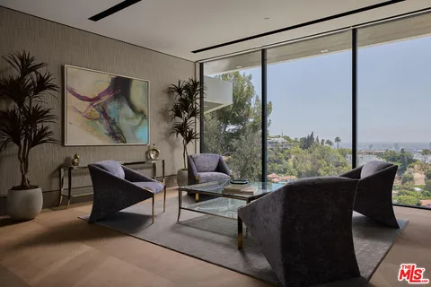 $68,000,000 | 9330 Flicker Way, Los Angeles, CA 90069