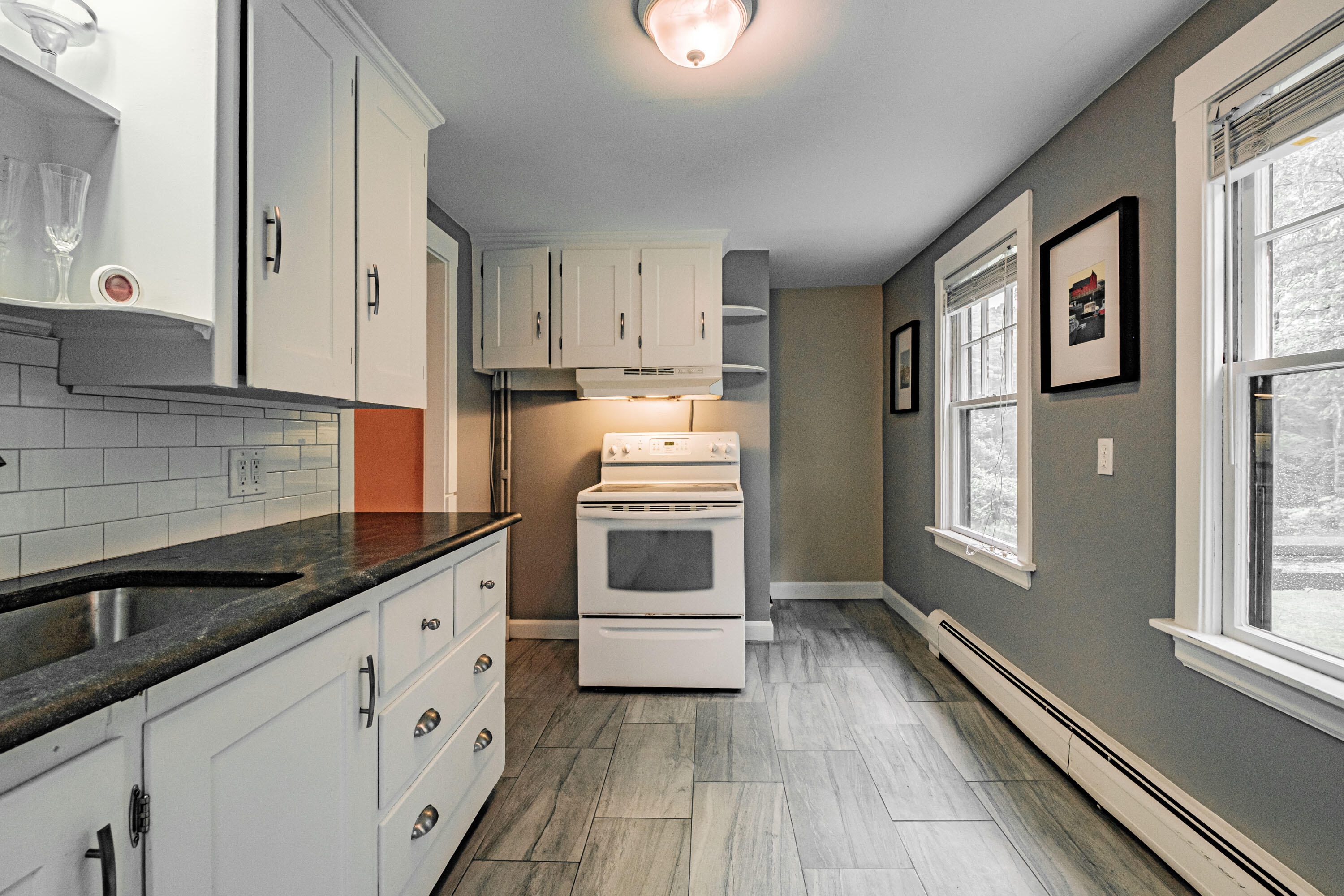 73 Middle Road Falmouth, ME 04105 - Photo 18 of 41 20210709gp-60030