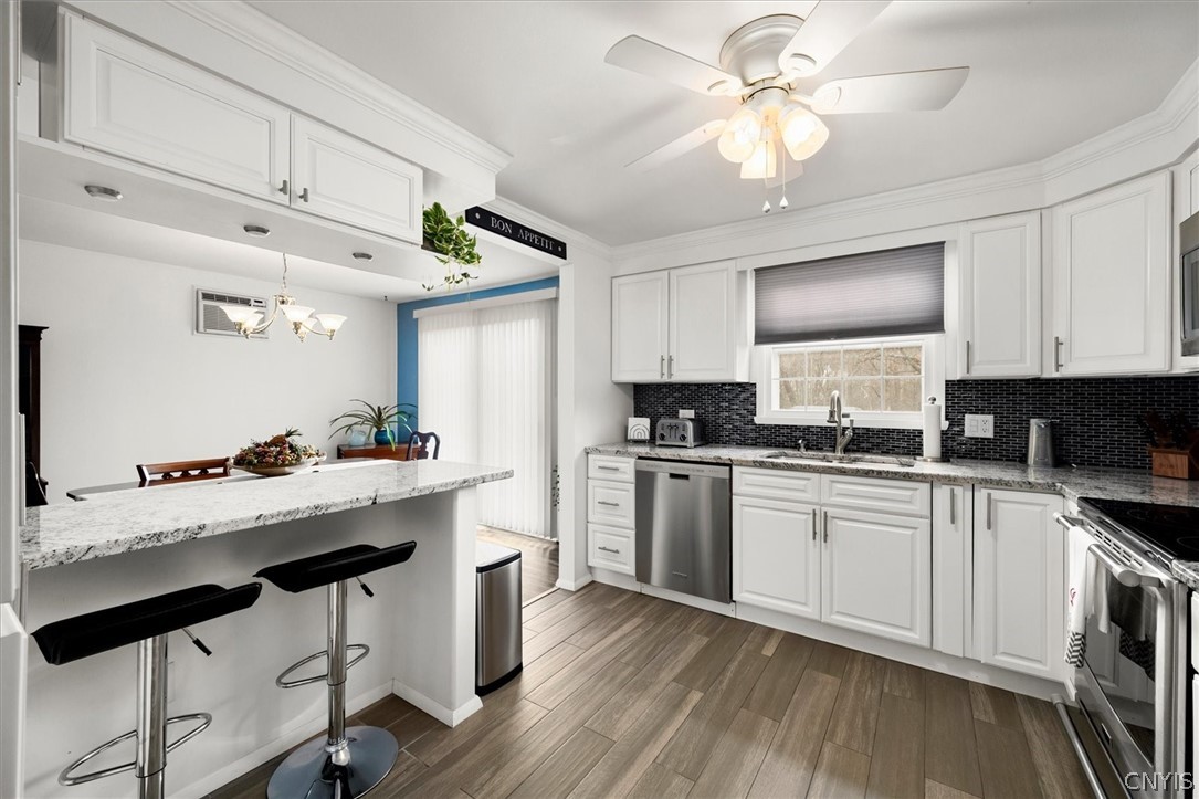 2 Clintonview Road New Hartford, NY 13413 - Photo 11 of 33