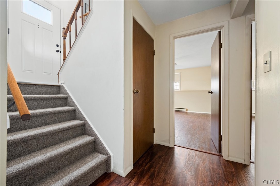 2 Clintonview Road New Hartford, NY 13413 - Photo 19 of 33