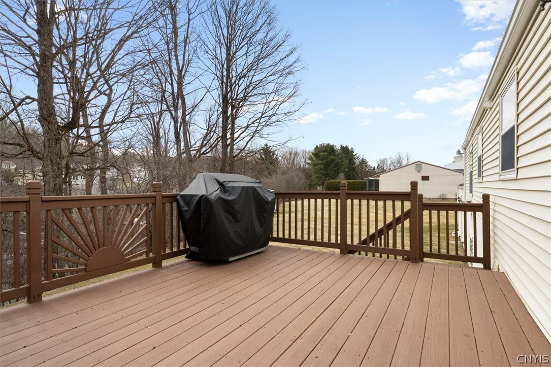 2 Clintonview Road New Hartford, NY 13413 - Photo 28 of 33