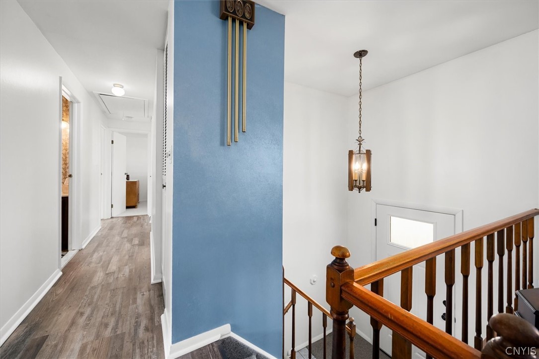 2 Clintonview Road New Hartford, NY 13413 - Photo 5 of 33