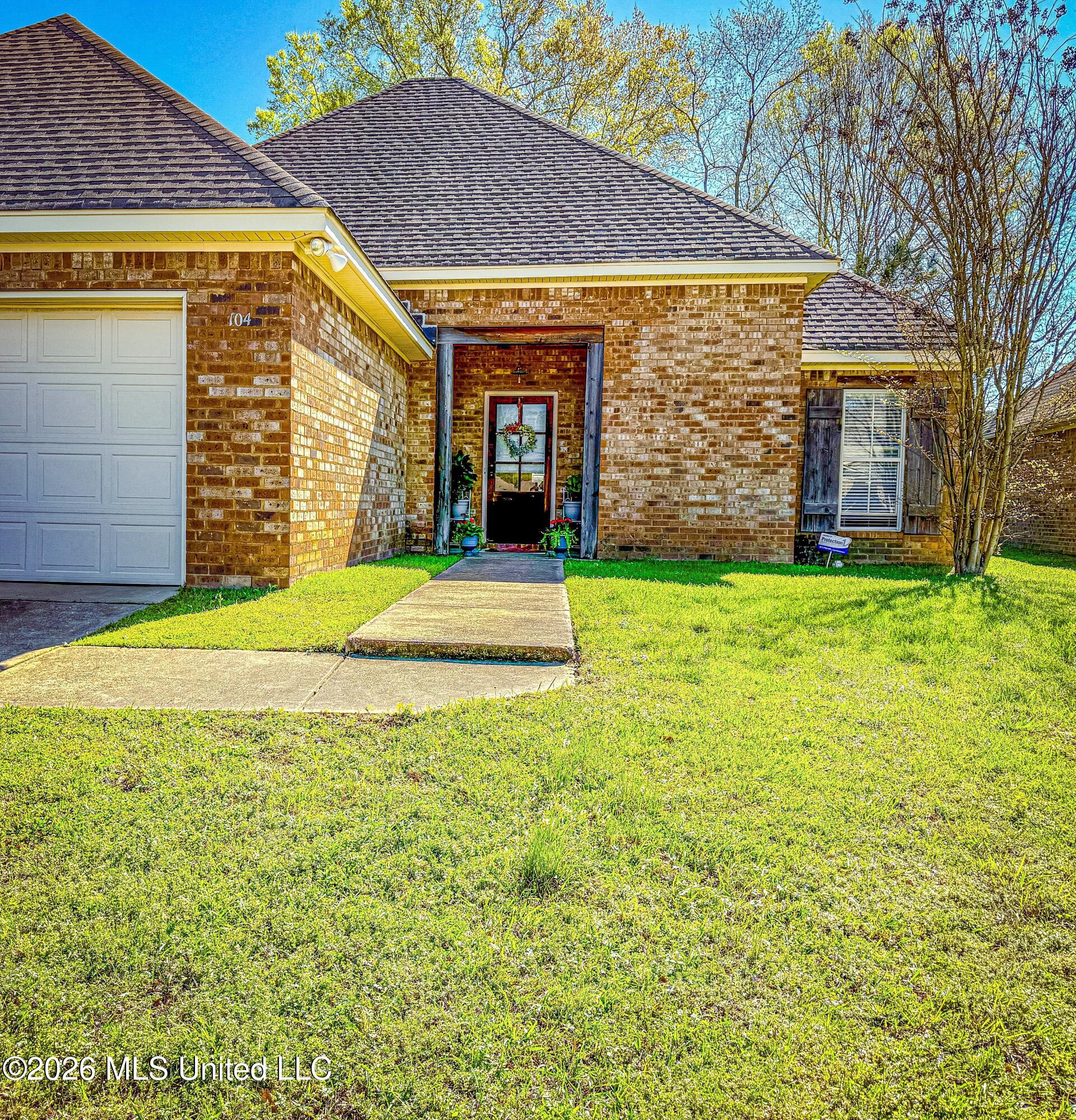 104 Silver Ridge Lane Pearl, MS 39208 - Photo 2 of 30 104.Front.B