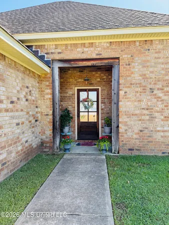$243,000 | 104 Silver Ridge Lane, Pearl, MS 39208
