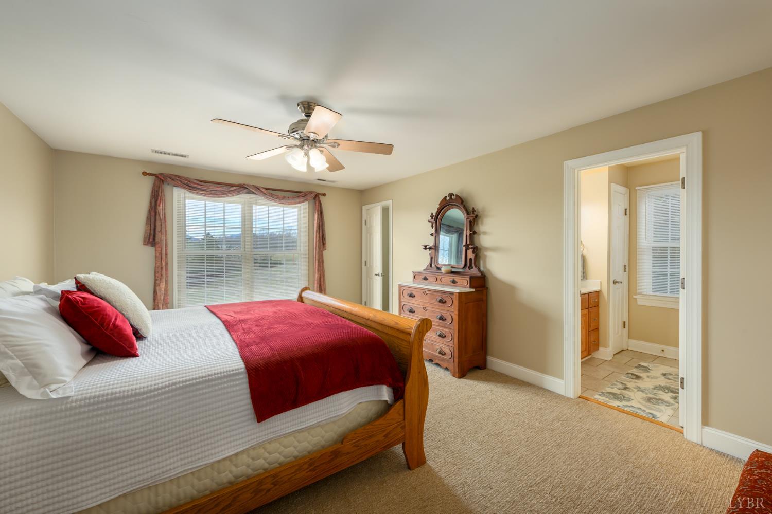 302 Longhill Road Goode, VA 24556 - Photo 23 of 41 Gallery Image 23