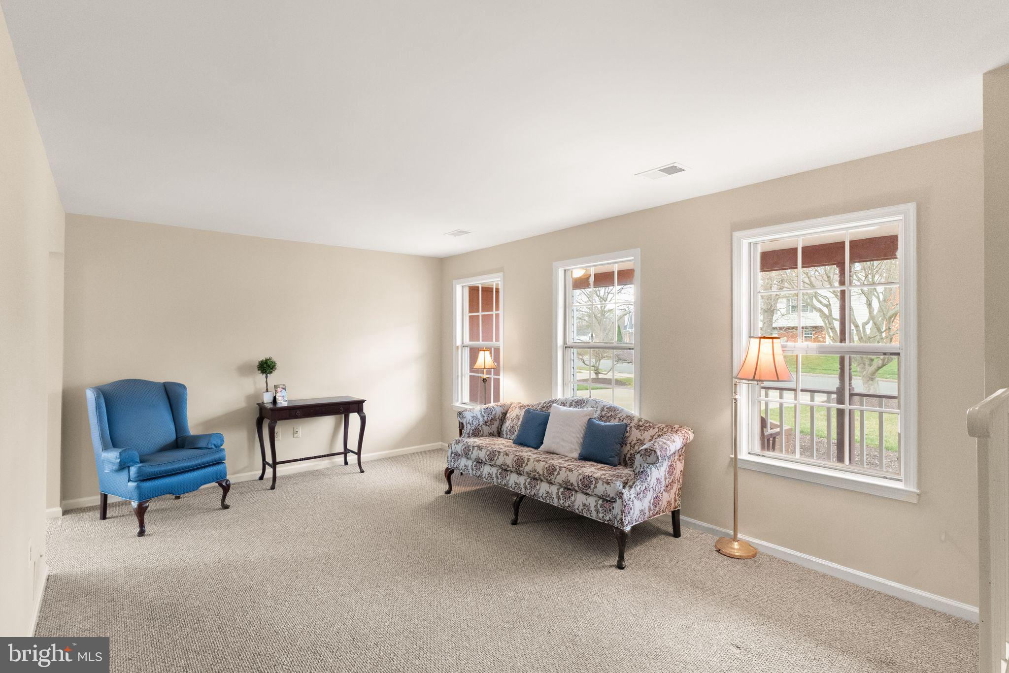 6027 Ridge Ford Drive Burke, VA 22015 - Photo 17 of 74 living room