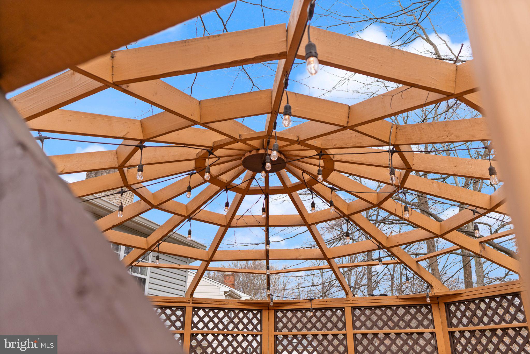 6027 Ridge Ford Drive Burke, VA 22015 - Photo 4 of 74