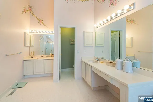 $689,000 | 19 Morning Watch Road, Wayne, NJ 07470