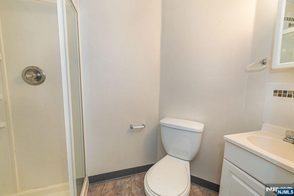 19 Morning Watch Road Wayne, NJ 07470 - Photo 22 of 25