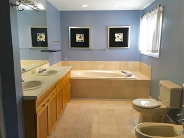 37 Millfarm Road, Unit 37 Stoughton, MA 02072 - Photo 12 of 18