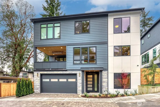 $2,398,000 | 11218 Northeast 67th Street, Kirkland, WA 98033