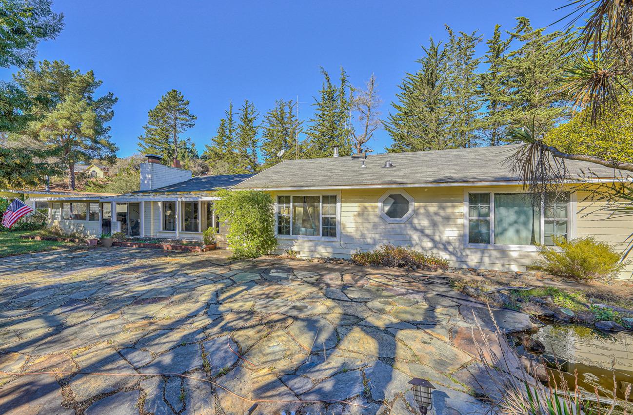 8999 Oak Road Salinas, CA 93907 - Photo 1 of 27 Gallery Image 1