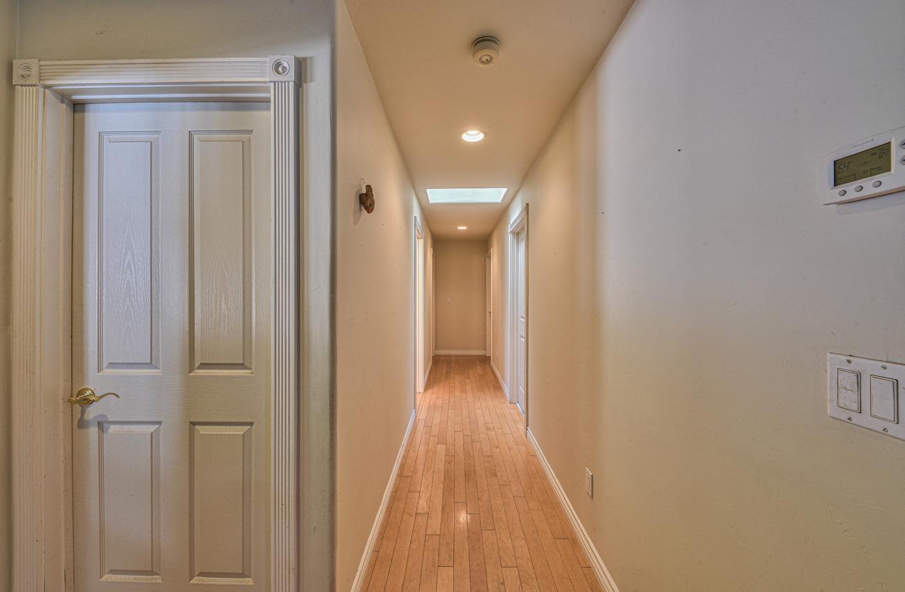 8999 Oak Road Salinas, CA 93907 - Photo 17 of 27 Gallery Image 17