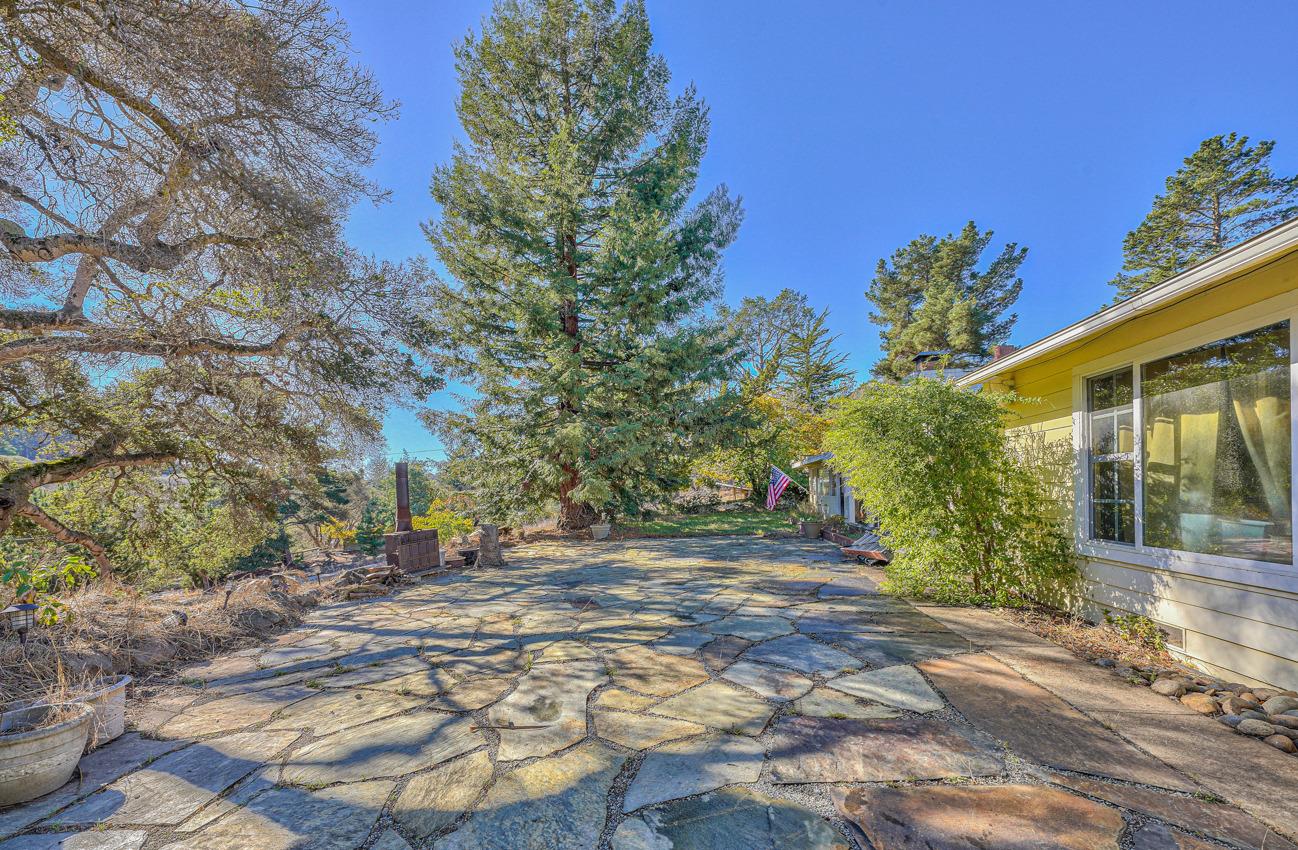 8999 Oak Road Salinas, CA 93907 - Photo 3 of 27 Gallery Image 3