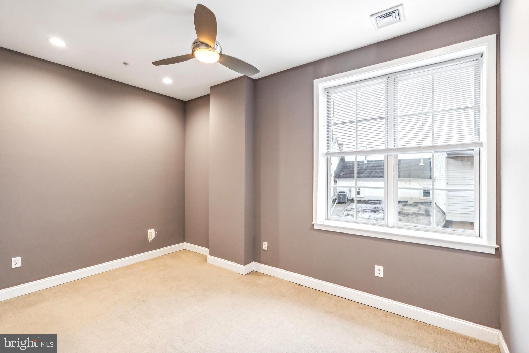 207 Rector Street, Unit 2F Philadelphia, PA 19128 - Photo 14 of 17