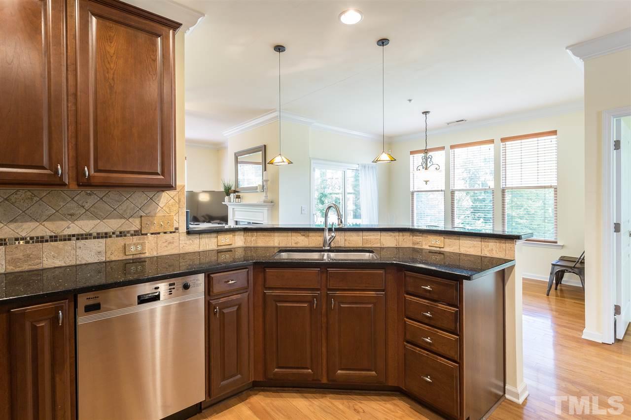 4618 Springerly Lane Raleigh, NC 27612 - Photo 14 of 30 Gallery Image 14