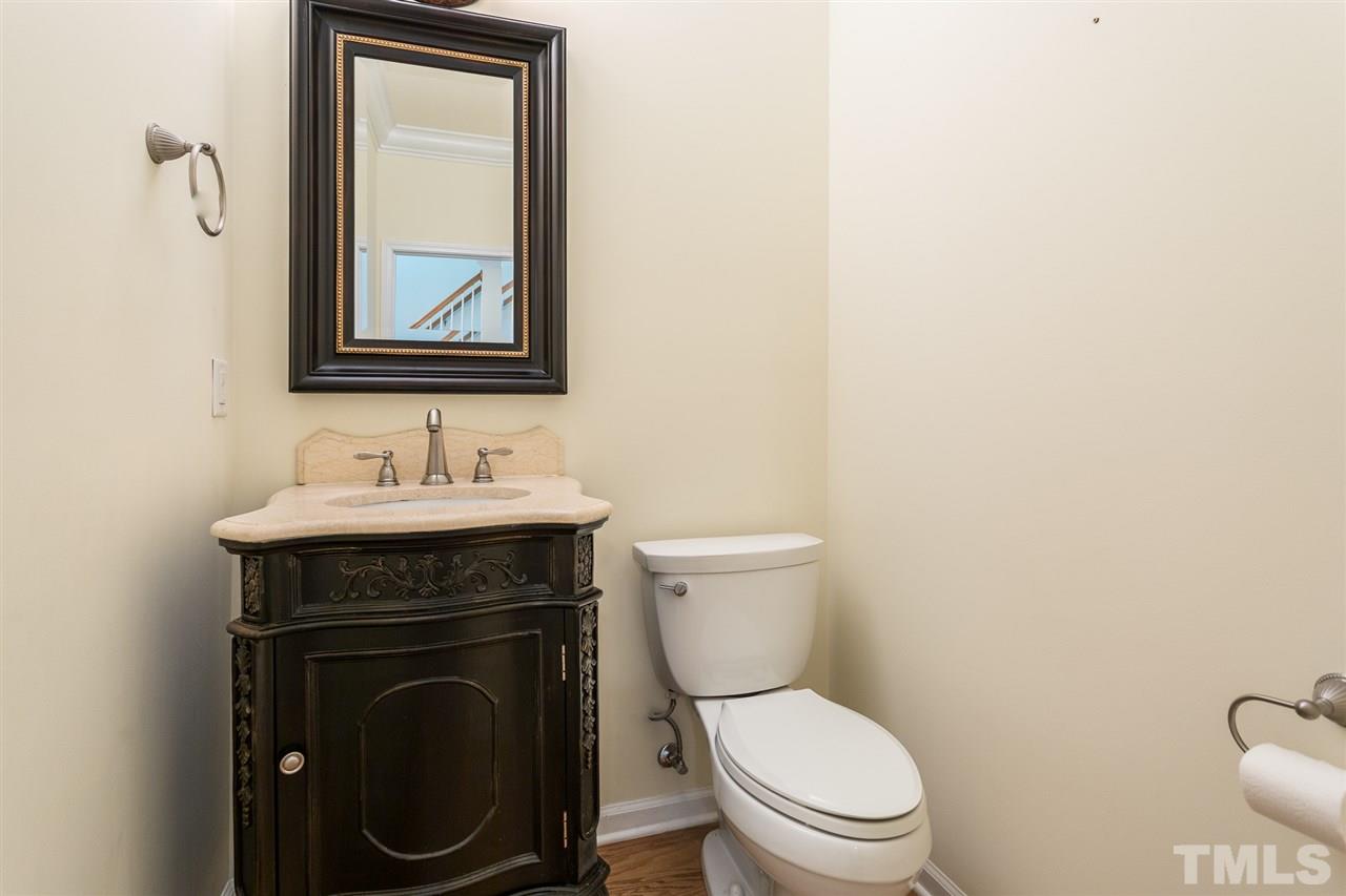 4618 Springerly Lane Raleigh, NC 27612 - Photo 16 of 30 Gallery Image 16
