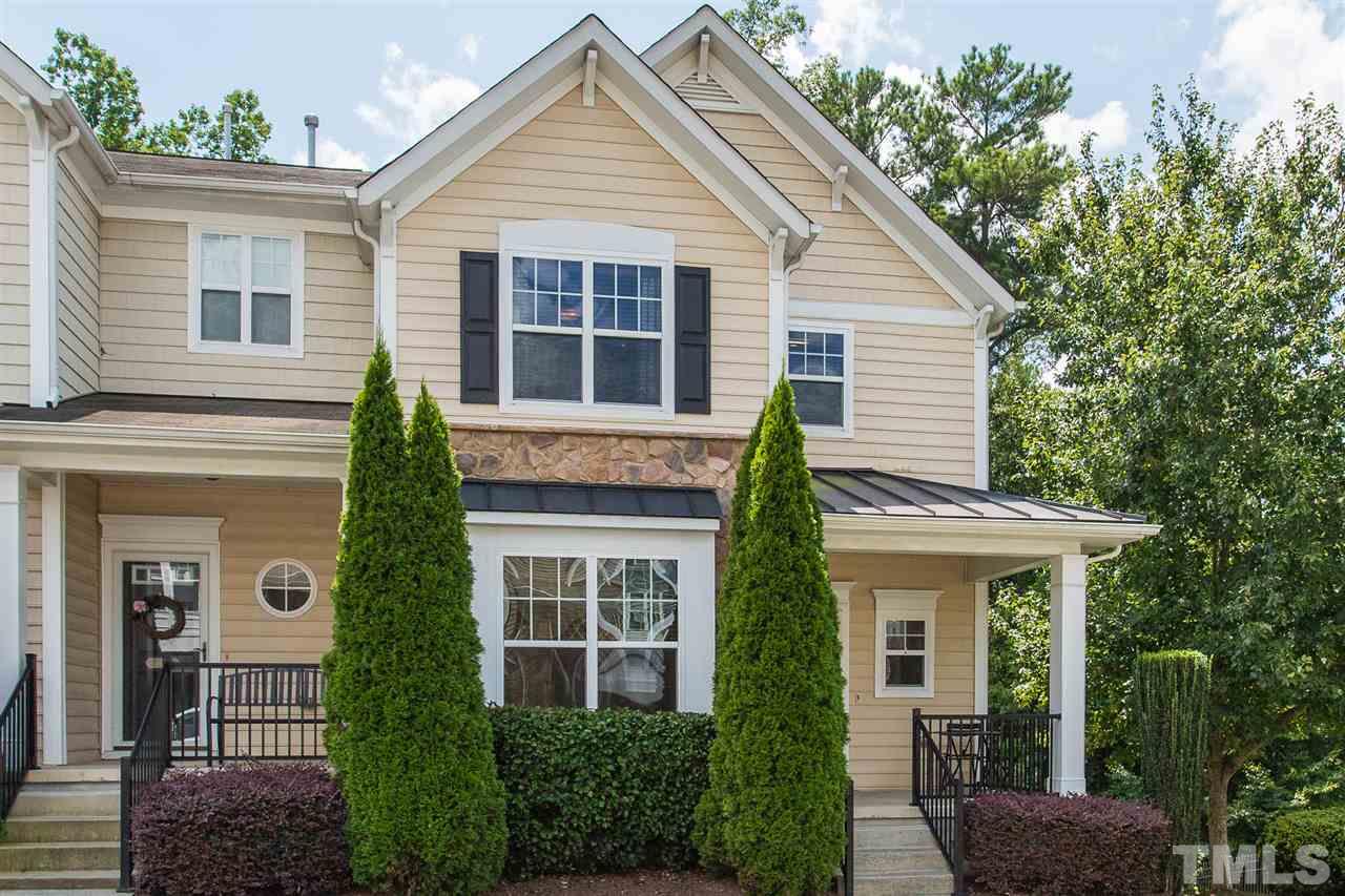 4618 Springerly Lane Raleigh, NC 27612 - Photo 3 of 30 Gallery Image 3
