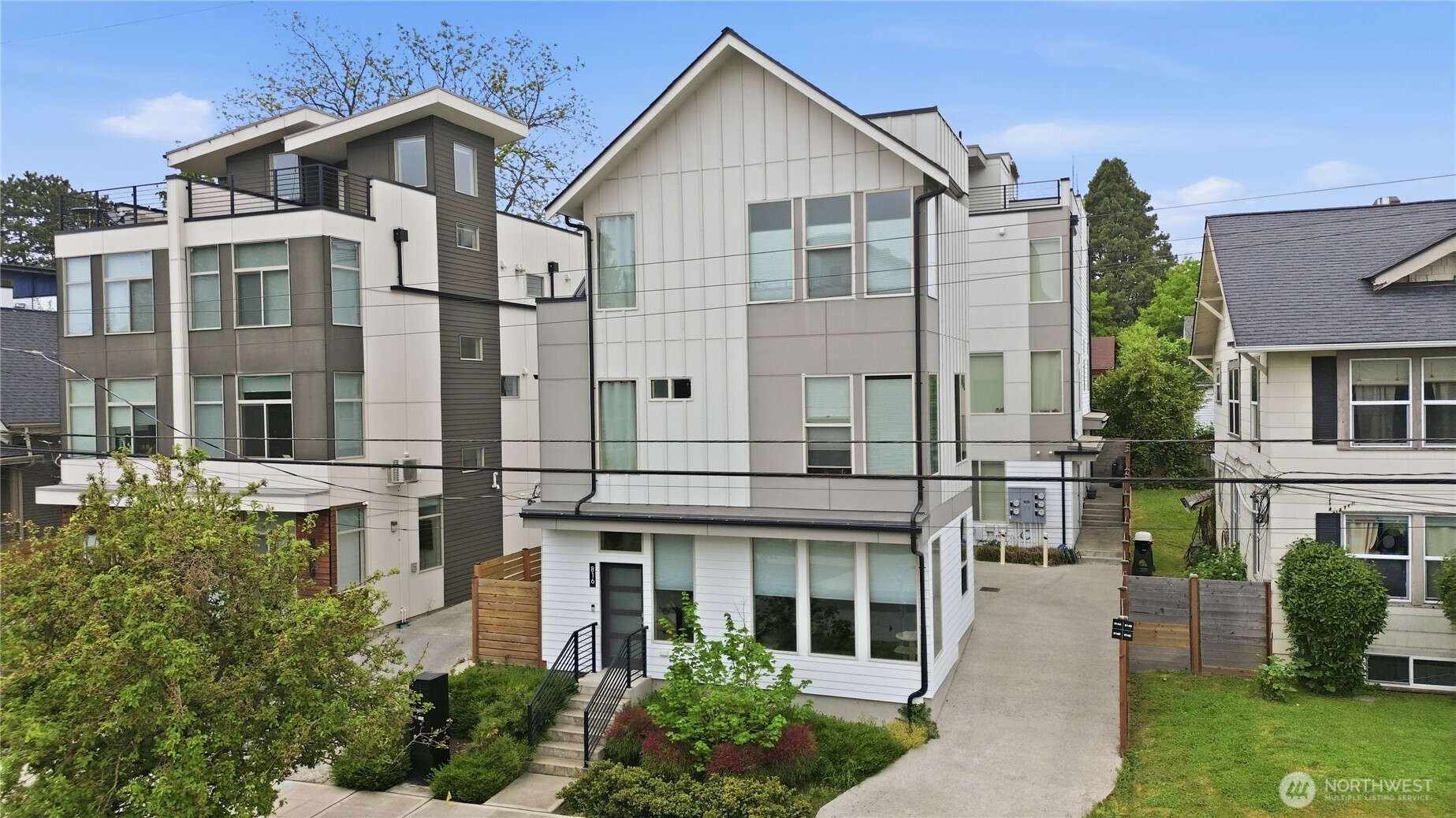 814 Northwest 54th Street, Unit A Seattle, WA 98107 - Photo 2 of 27