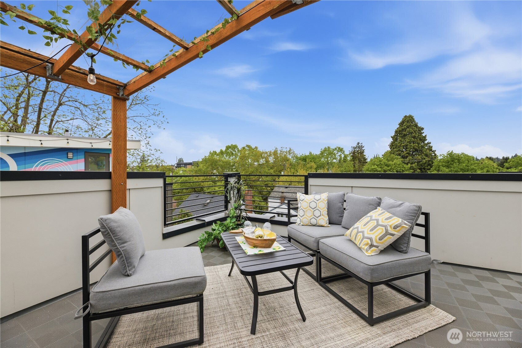 814 Northwest 54th Street, Unit A Seattle, WA 98107 - Photo 24 of 27