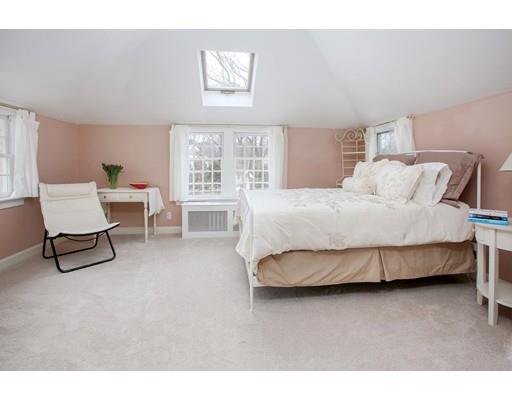 52 Kelveden Road Newton, MA 02468 - Photo 7 of 11 Gallery Image 7