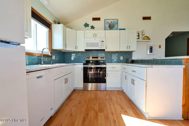 $650,000 | 758 Fish Crow Court, Corolla, NC 27927