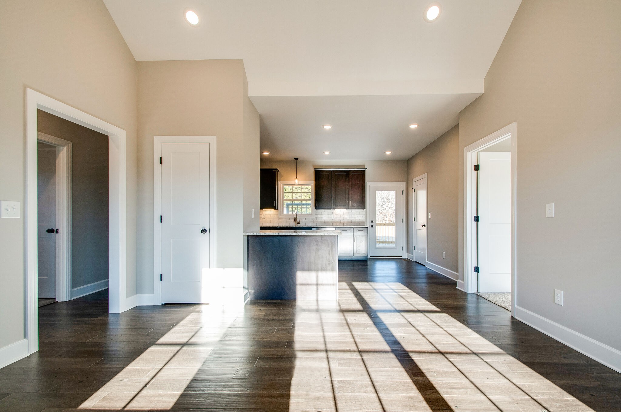 524 Matlock Road Charlotte, TN 37036 - Photo 8 of 25 Gallery Image 8