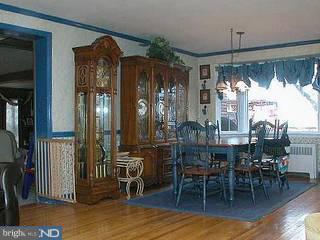 2304 Boyd Road Huntingdon Valley, PA 19006 - Photo 3 of 6