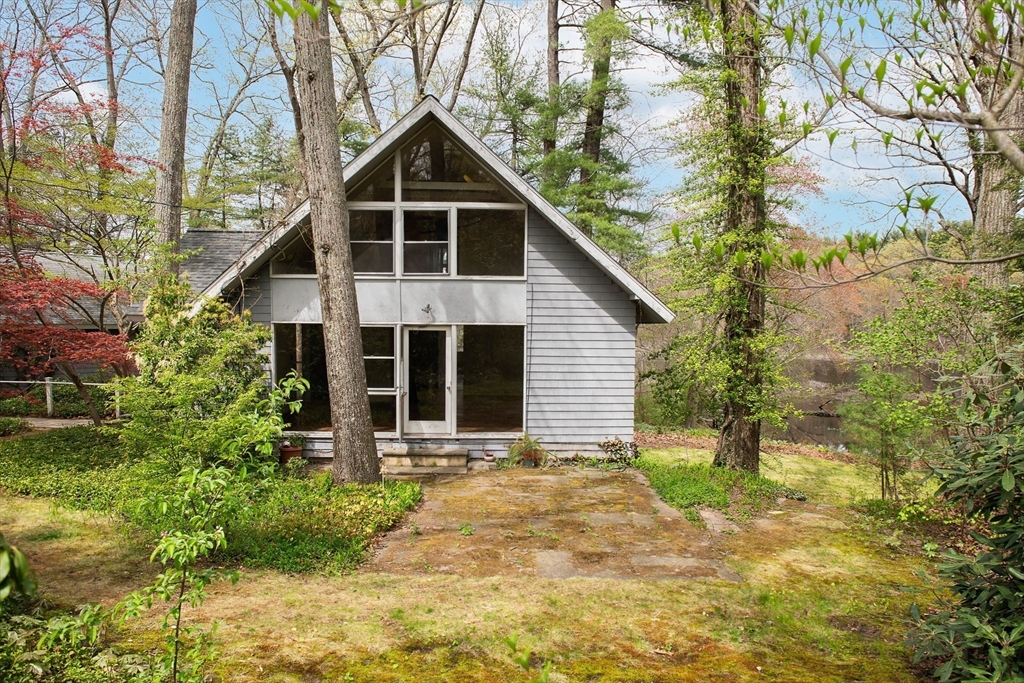 185 Heaths Bridge Road Concord, MA 01742 - Photo 19 of 38 Gallery Image 19
