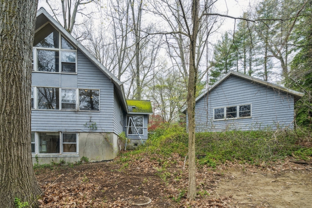 185 Heaths Bridge Road Concord, MA 01742 - Photo 21 of 38 Gallery Image 21