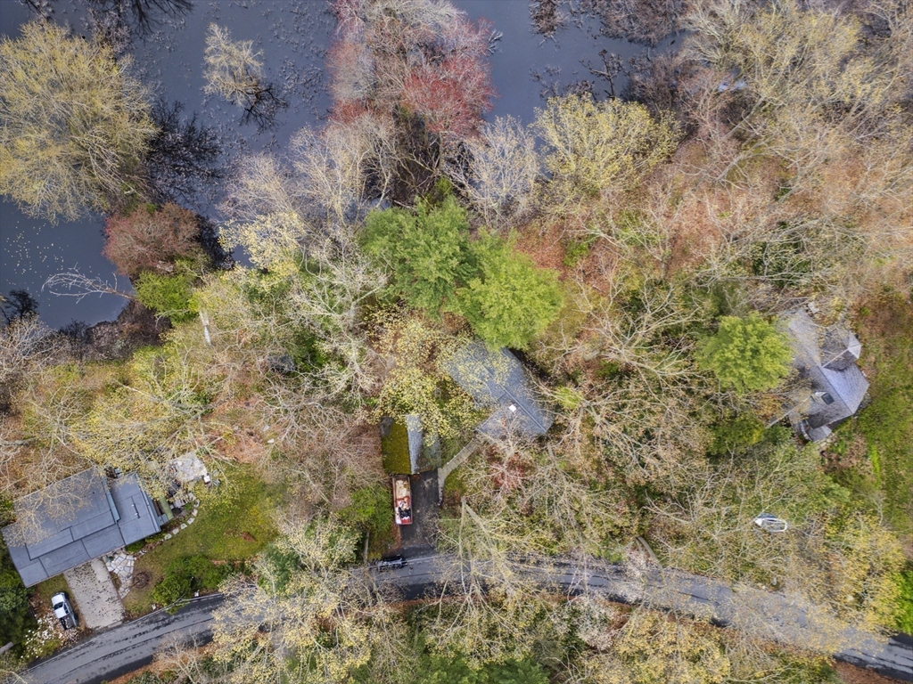 185 Heaths Bridge Road Concord, MA 01742 - Photo 23 of 38 Gallery Image 23