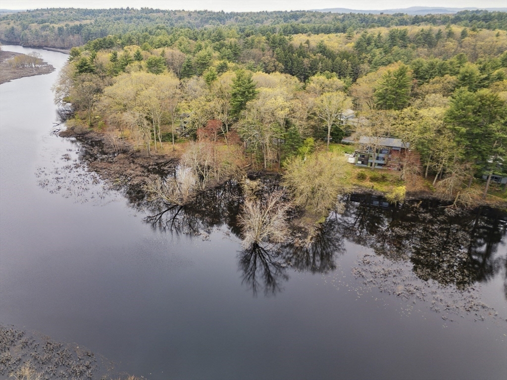 185 Heaths Bridge Road Concord, MA 01742 - Photo 27 of 38 Gallery Image 27