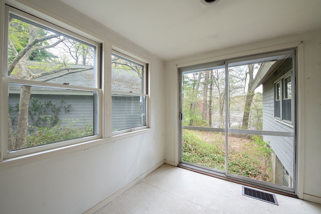 185 Heaths Bridge Road Concord, MA 01742 - Photo 36 of 38 Gallery Image 36