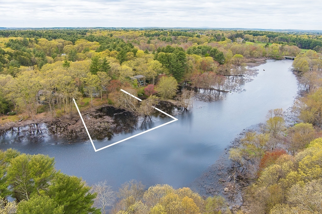 185 Heaths Bridge Road Concord, MA 01742 - Photo 8 of 38 Gallery Image 8