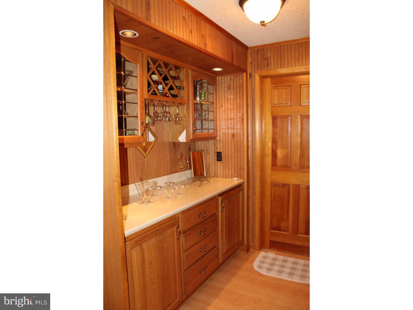 1260 Orchid Road Warminster, PA 18974 - Photo 11 of 24 Gallery Image 11