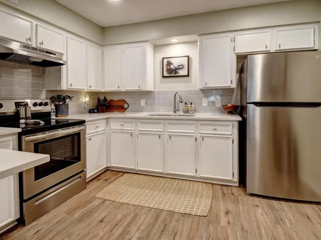 $284,500 | 504 Hickory Street, Smithville, TX 78957