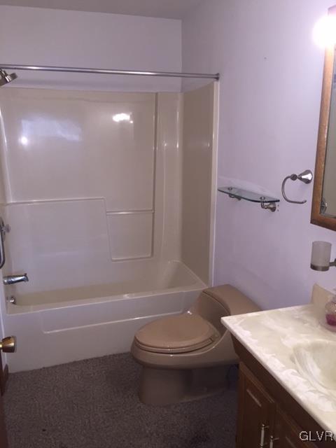 3187 Chestnut Hill Road Center Valley, PA 18034 - Photo 32 of 38 Gallery Image 32