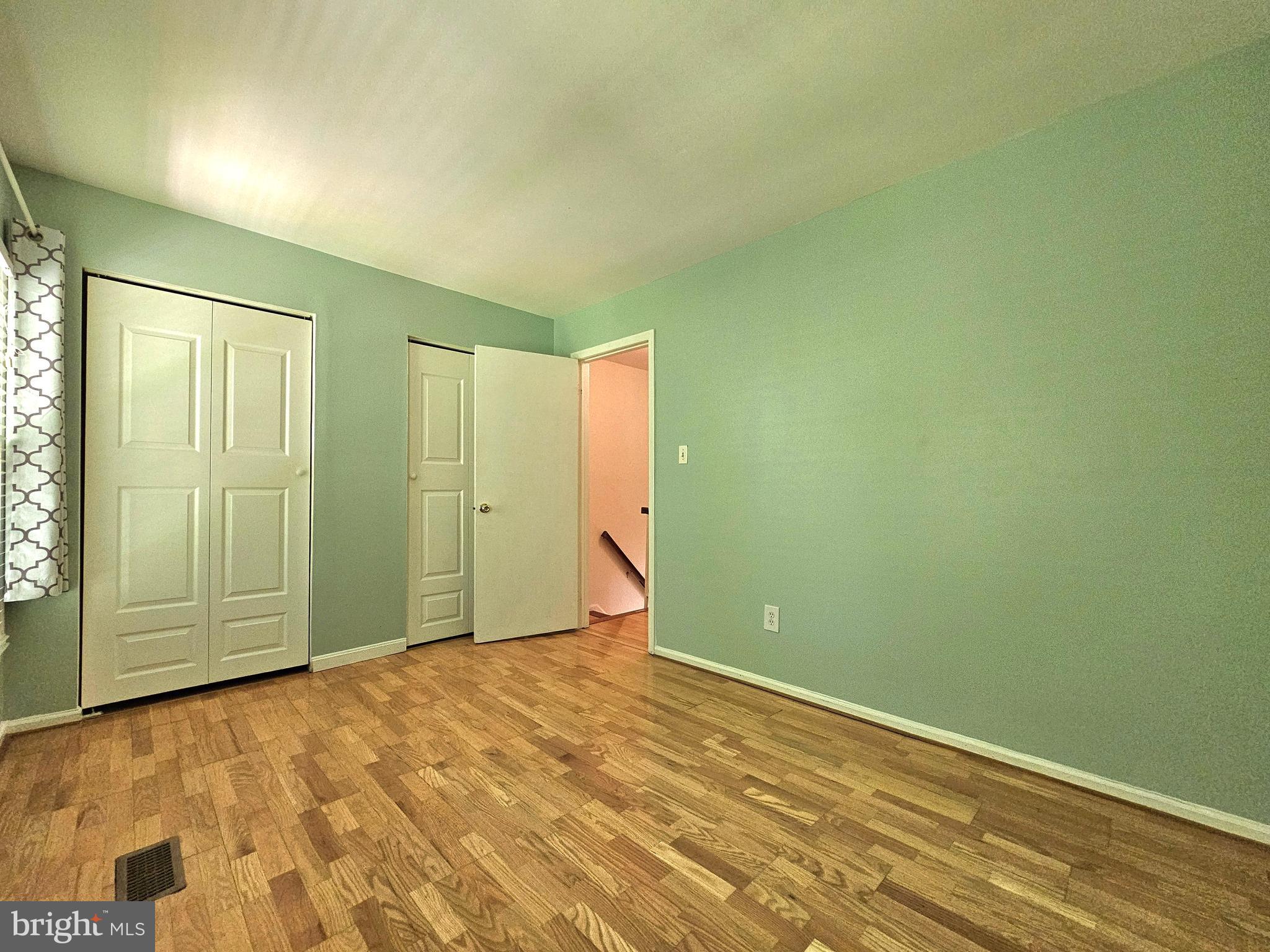 7664 Northern Oaks Court Springfield, VA 22153 - Photo 15 of 29