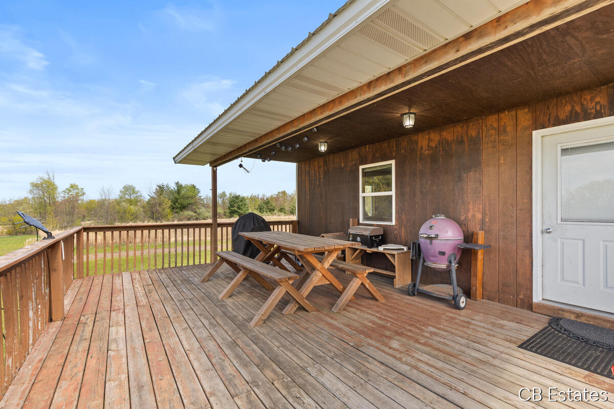 7147 East 6 Mile Road Big Rapids, MI 49307 - Photo 7 of 34