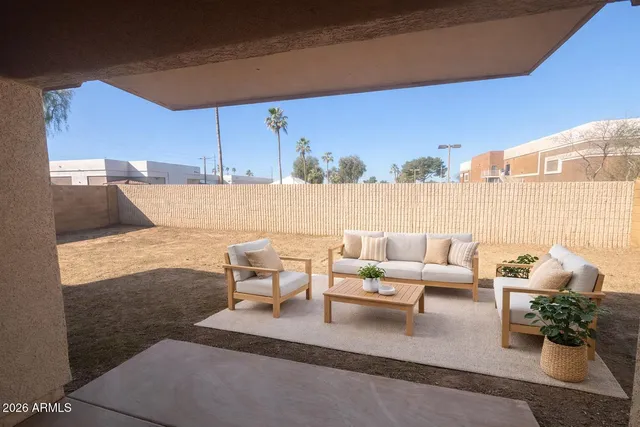 $2,349 | 5092 North 75th Lane, Glendale, AZ 85303