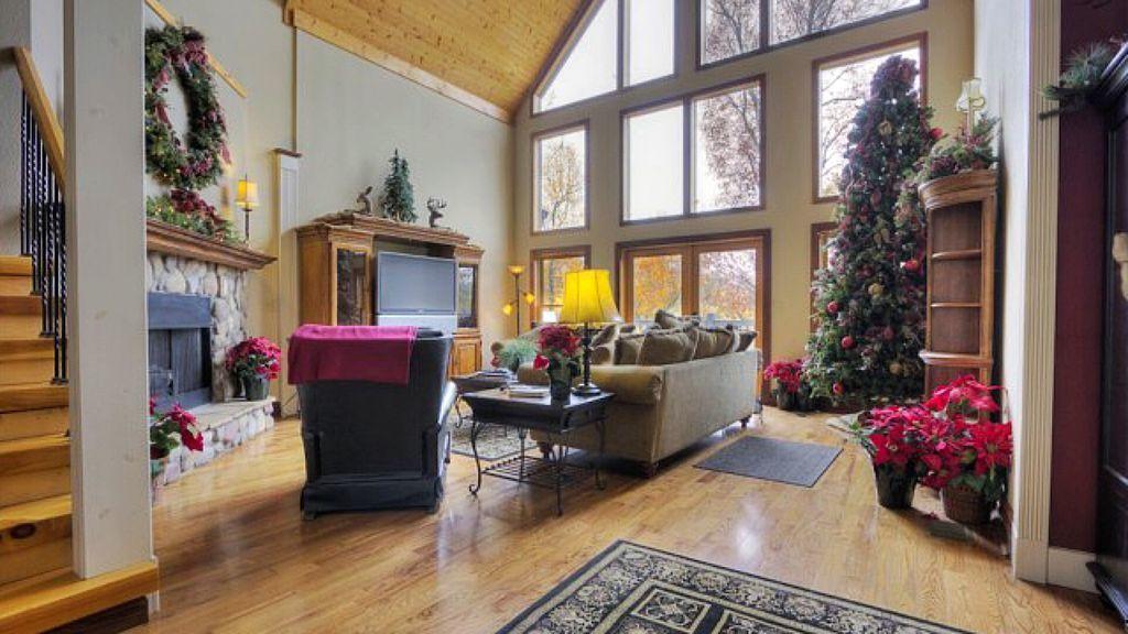 3148 Rocking Chair Lane Sevierville, TN 37862 - Photo 2 of 26 cabin 2