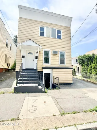 $260,000 | 772 Eastern Avenue, Schenectady, NY 12308