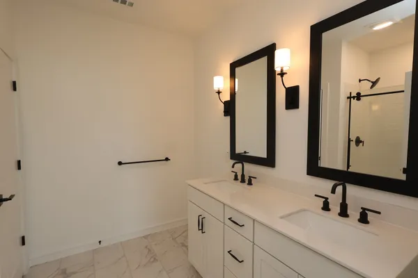 $349,000 | 510 Barnier Street, Montgomery, TX 77356