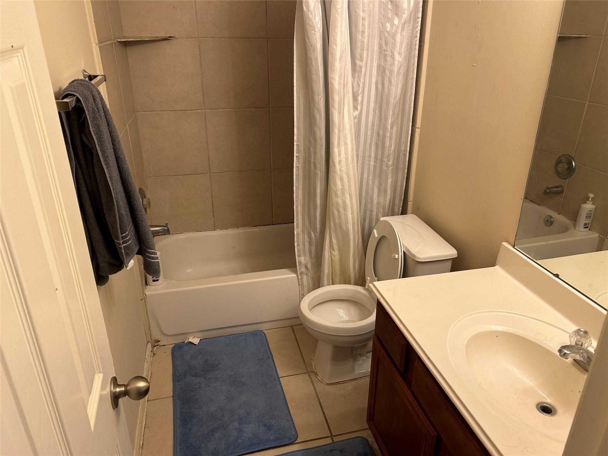 5007 Bridgecrossing Court Spring, TX 77379 - Photo 10 of 13