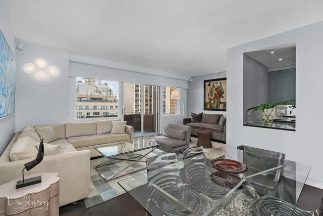 $1,750,000 | 58 West 58th Street, Unit 19A | Midtown Central