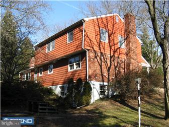 440 Spring Valley Road Media, PA 19063 - Photo 10 of 12 Exterior Side