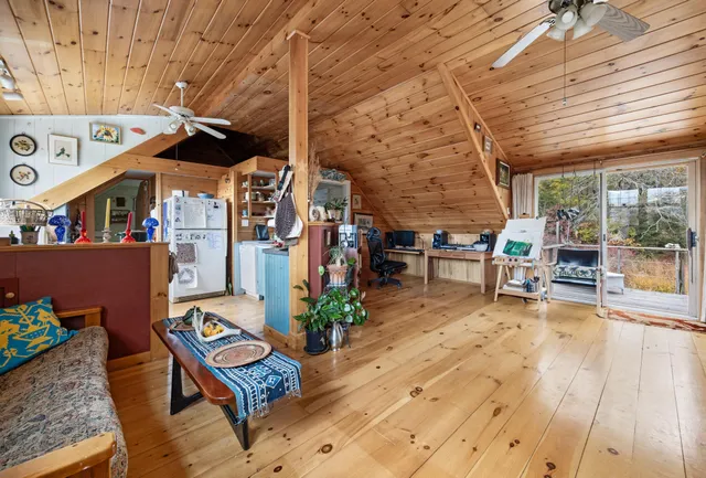 $415,000 | 17 Main Street, Franklin, ME 04634