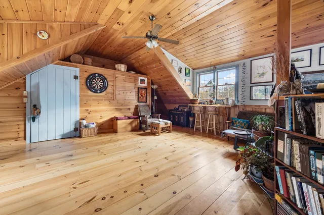 $415,000 | 17 Main Street, Franklin, ME 04634