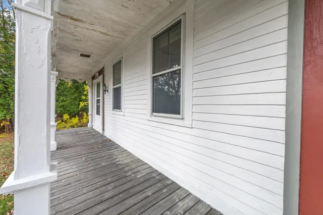 $415,000 | 17 Main Street, Franklin, ME 04634